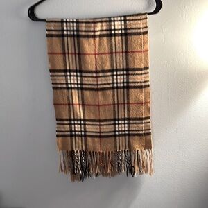 Burberry Classic Check Scarf